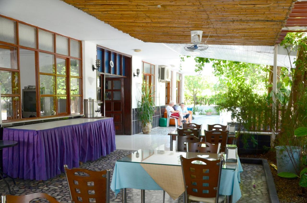 Cemre Otel Antalya Buitenkant foto
