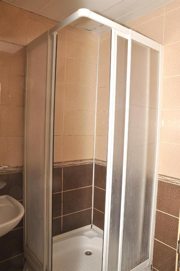 Cemre Otel Antalya Buitenkant foto